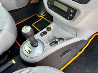 Citroën C3 Pluriel 1.6 16V 80kW SensoDrive - 9