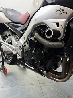 SUZUKI GSR 600, r.2007 - 9