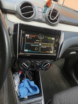 Predám Suzuki Swift - 9