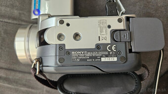 Videokamera SONY DCR-DVD505E na DVD - 9