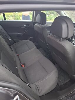 Opel insignia - 9