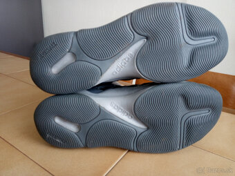 Panske clenkove vodeodolne botasky ADIDAS. - 9
