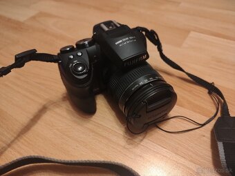 Fujifilm Finepix HS25EXR + Brasna - 9
