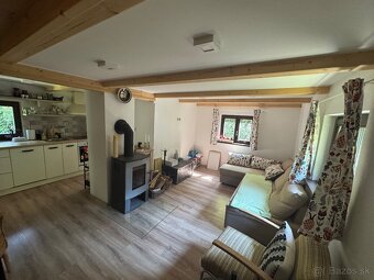 Predám zrekonštruovanú chatu na Duchonke - 9