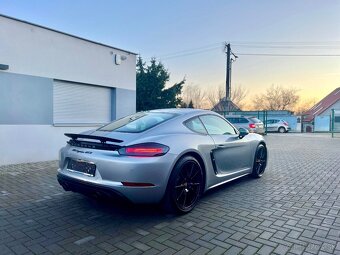 Porsche Cayman 4.0 GTS - 9