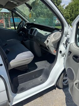 Renault trafic - 9