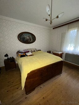 Starožitný nábytok - 9