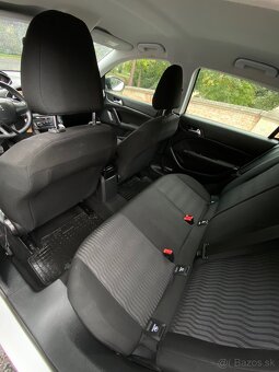 Peugeot 308 1.2 2016 - 9