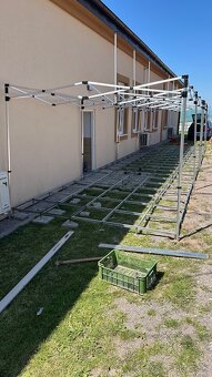 Nastaviteľná podlaha Uniflair Schneider Electric - 9