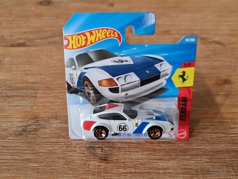 Ferrari Hot Wheels 2026 - 9
