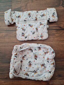 STOKKE TrippTrapp CUSHION-text.podsedák(1+1zdarma) - 9