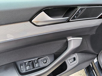 VW Passat TDI DSG 4Motion 2020 1majiteľ (Možný odpočet DPH) - 9