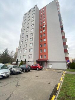 3 izbový byt, Levice - 9