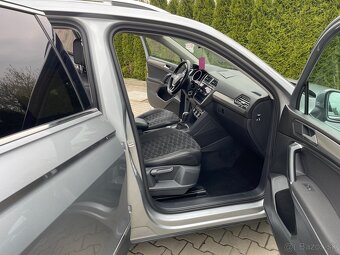 Volkswagen Tiguan Allspace 4Motion DSG - 9