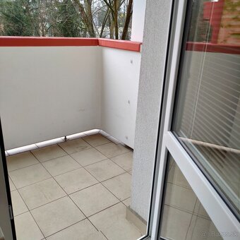 Prenájom 1-izbový byt, Žilina, Hliny VII - 9