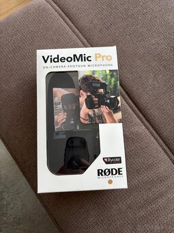 Predám Canon EOS 77D s kompletnou výbavou. - 9