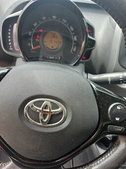 Toyota aygo LPG - 9