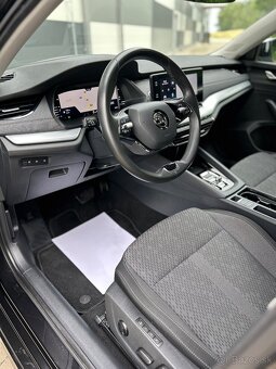 Škoda OCTAVIA 4 Style 2.0TDi DSG 110kW ACC/ŤAŽNÉ/MŔTVY/KESSY - 9