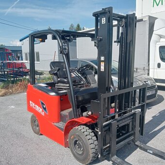 Prémiový VZV HC Forklift 1.8t (2021) – Iba 103mth/31km, stav - 9