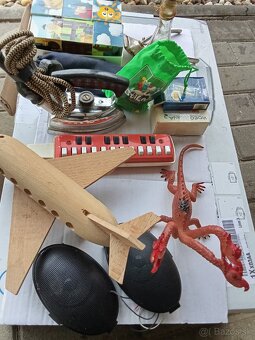 figurky z kinder vajicok a ine zberatelske drobnosti - 9