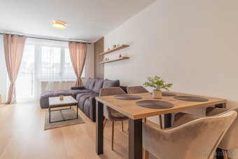 Na prenájom 2-izbový byt v Poprade s parkovacím miestom - 9