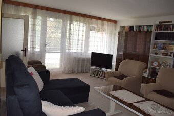 RK Diamant - predaj veľkého 3 izbového bytu - 9