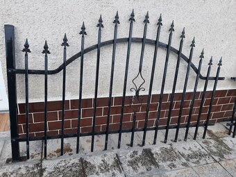 Kovaný plot - 9