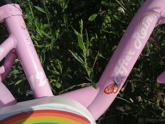 Roztomilý ružový bicykel pre dievčatko - 9