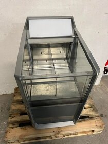 Chladící vitrína prodejní samoobslužná EPTA - 9