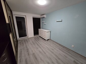 PRENÁJOM ROVINKA / RODINNÝ DOM - 9