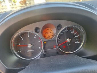 NISSAN X TRAIL 2,2 DIESEL 110KW ROK 2009 4X4 - 9