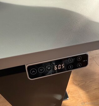 Výškovo nastaviteľný stôl Liftor Expert nova cena - 9