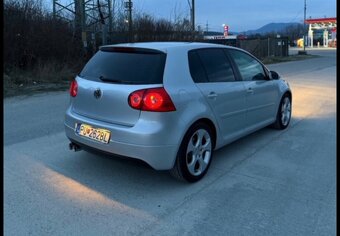 Volkswagen golf - 9