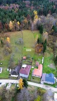 Veľký dvojgeneračný rodinný dom v obci PRAKOVCE - 9