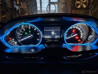 Peugeot 2008 | 1,6 HDI | - 9