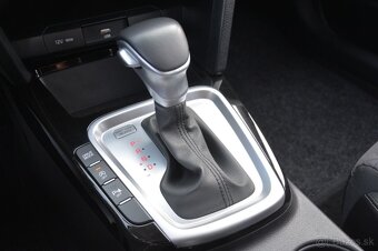 KIA Ceed 1.6 CRDi, GOLD, automat, SR voz, 1. majiteľ - 9