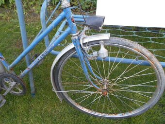 dámsky bicykel Eska, modrá, kolesá 26 - 9