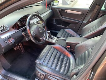 Volkswagen Passat Alltrack 2.0 TDI 4MOTION DSG - 9