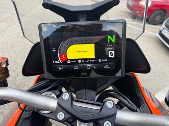 KTM Super Duke GT - 9