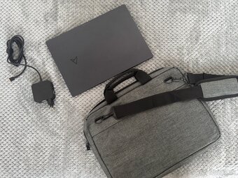 ASUS Zenbook 14 OLED UM3402YA, perfektný stav, s obalom - 9
