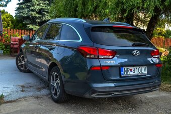 HYUNDAI I30 1.5 2022 - 9