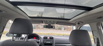 Predám Volkswagen Golf 1.9TDI 77KW, 2009, 328000km, striebor - 9