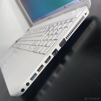 Predám notebook Toshiba - 9