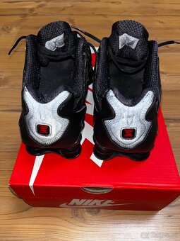 Nike Shox X - 9