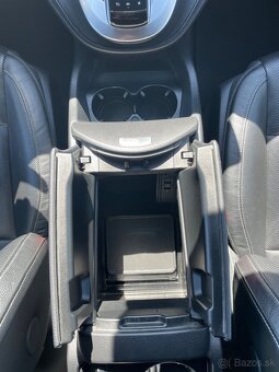 Mercedes Benz V trieda - 9