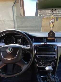 Škoda Superb II 2010 125kw automat - 9