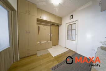 Trojizbový byt, sídlisko Zápotôčky, Prievidza - 9
