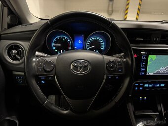 Toyota Auris combi 1,6 97kW 85000km slovák Full LED - 9
