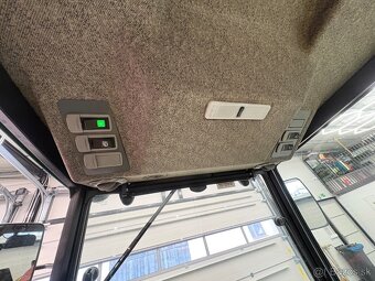 John deere 1025r - 9