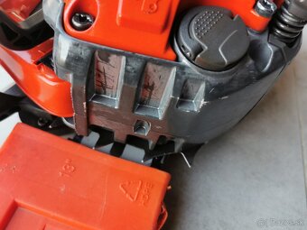 Husqvarna T540 XP motorova pila top stav - 9